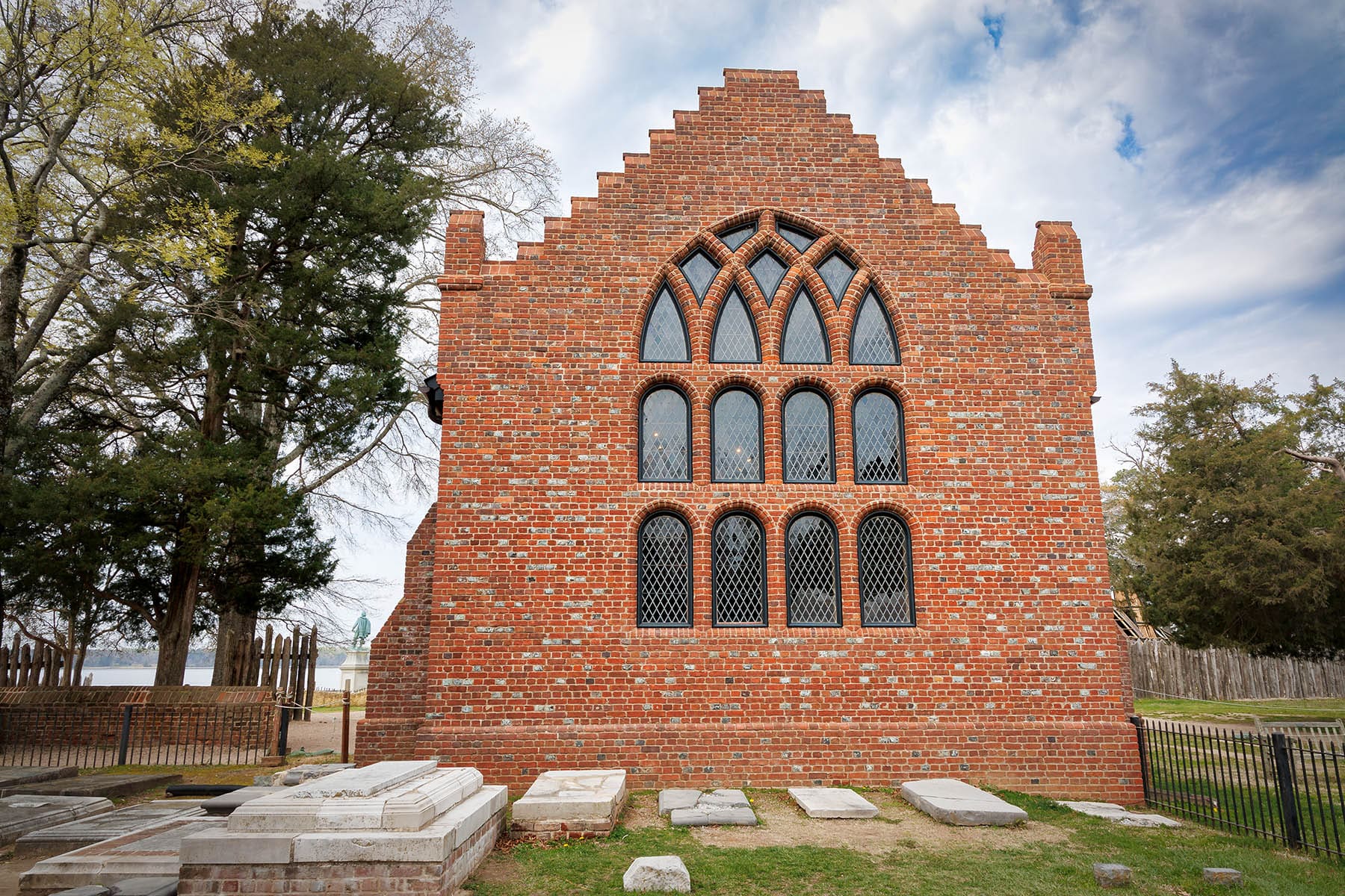 historic jamestowne church