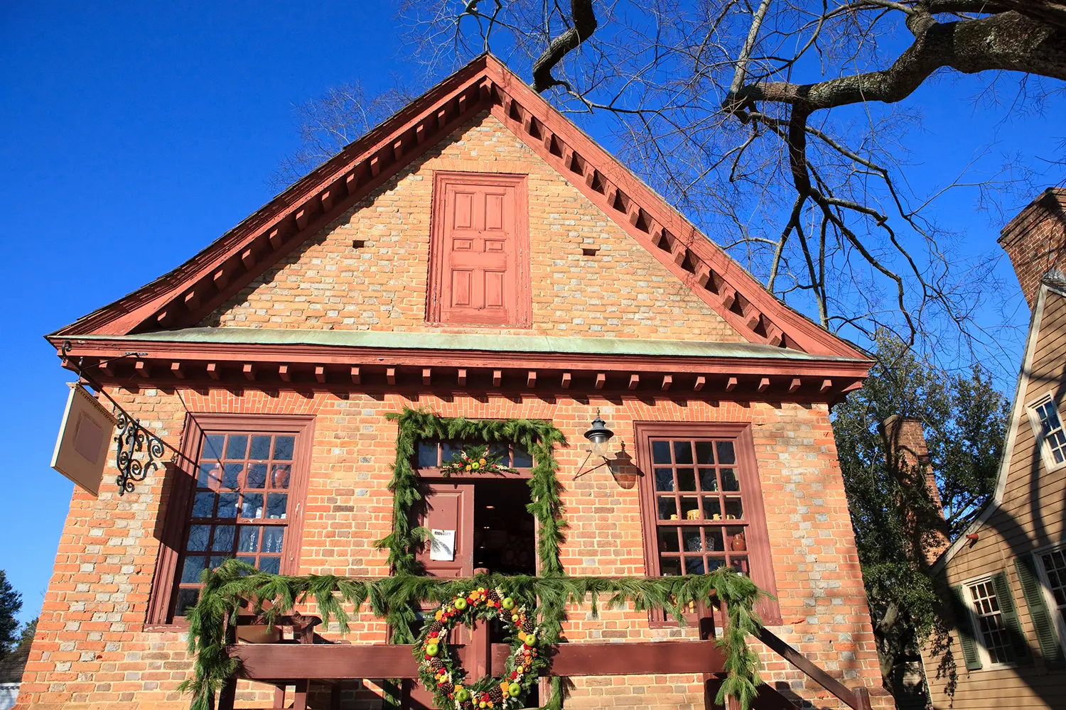 Williamsburg historical home at Christmas